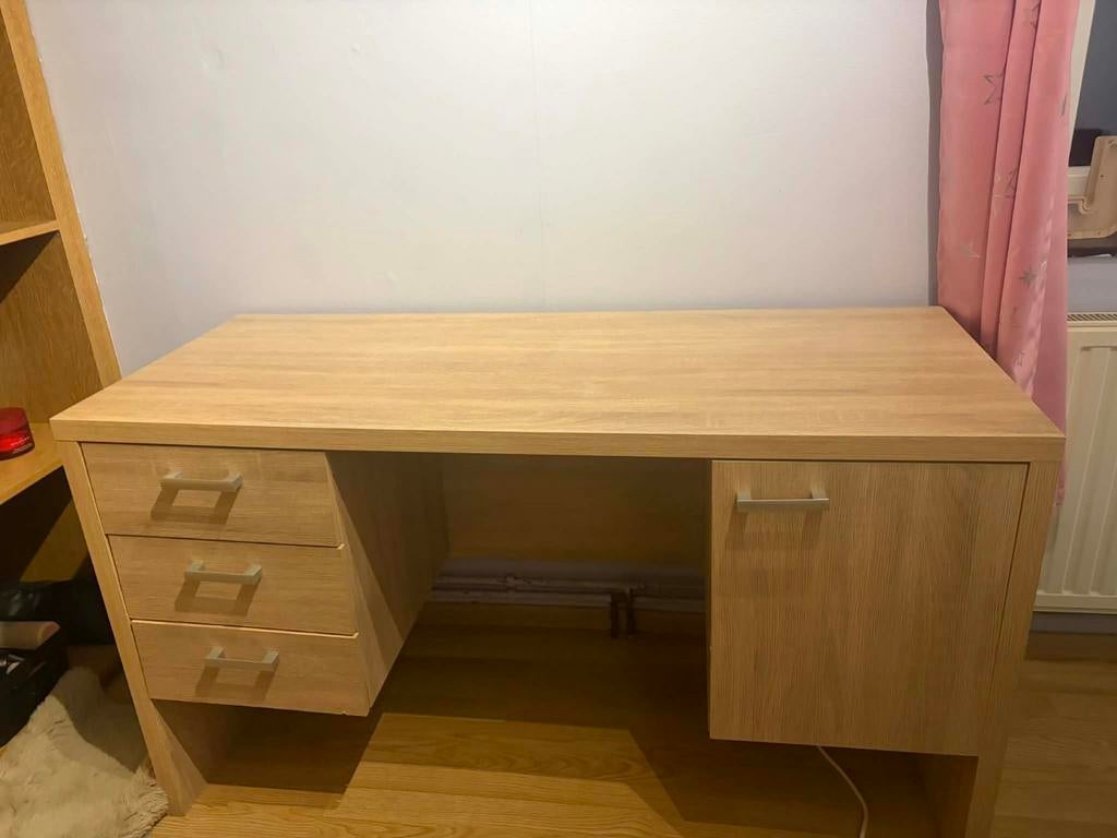 Bureau étudiant, Maison & Meubles, Enlèvement