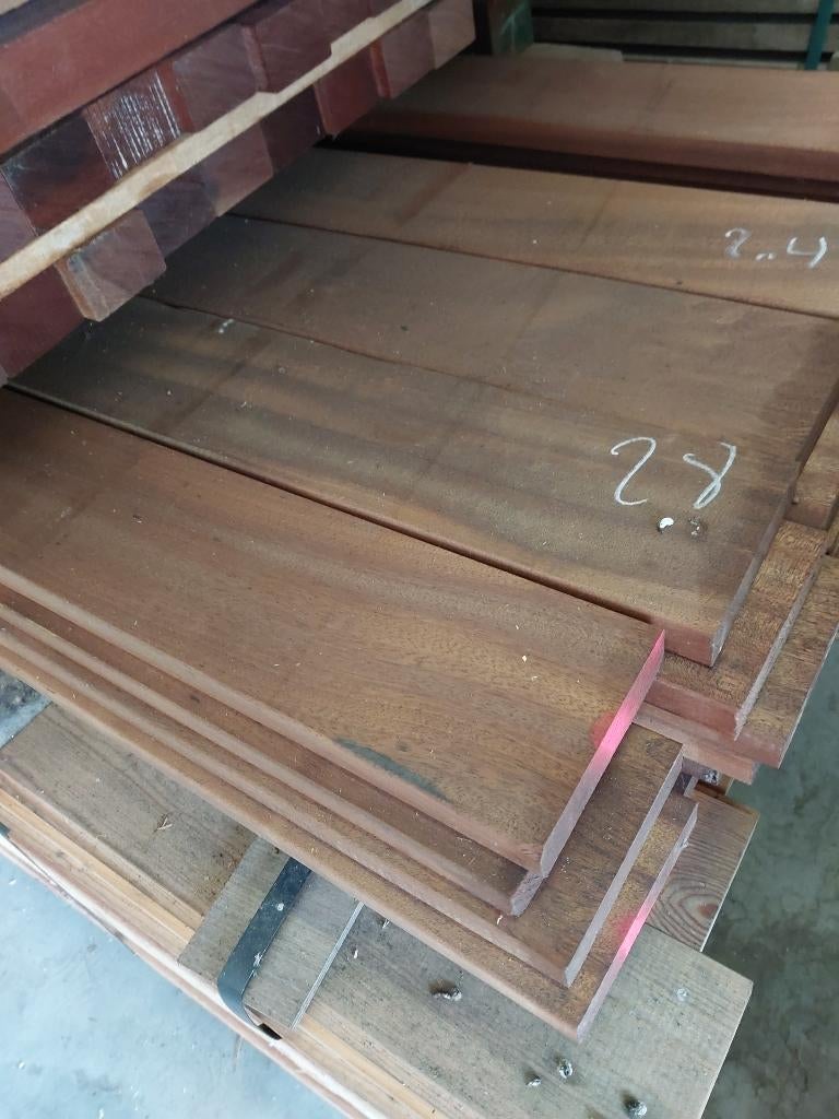 sipo mahonie 21x120mm 1145 lopende meter voor meubels, Enlèvement, Neuf, Planches