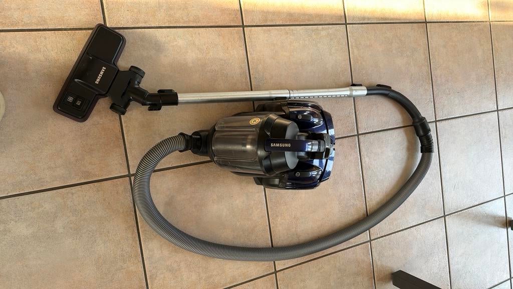 aspirateur sans sac Samsung technologie Cyclone Force., Electroménager, Aspirateurs, Comme neuf, Aspirateur, Enlèvement ou Envoi