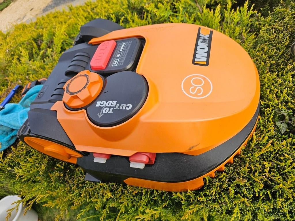 Worx WR105SI Maaier, Tuin en Terras, Robotmaaiers, Ophalen