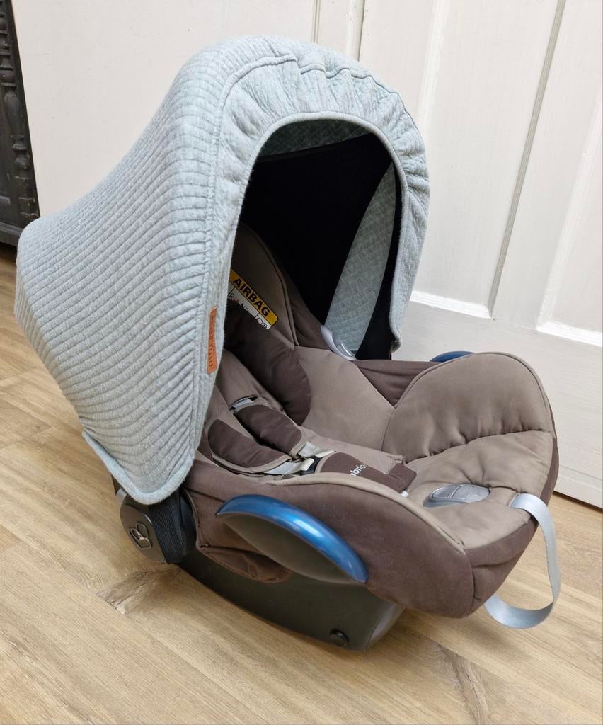 Maxi cosi cabriofix groep 0 met zonnekap en extra hoes, Ophalen