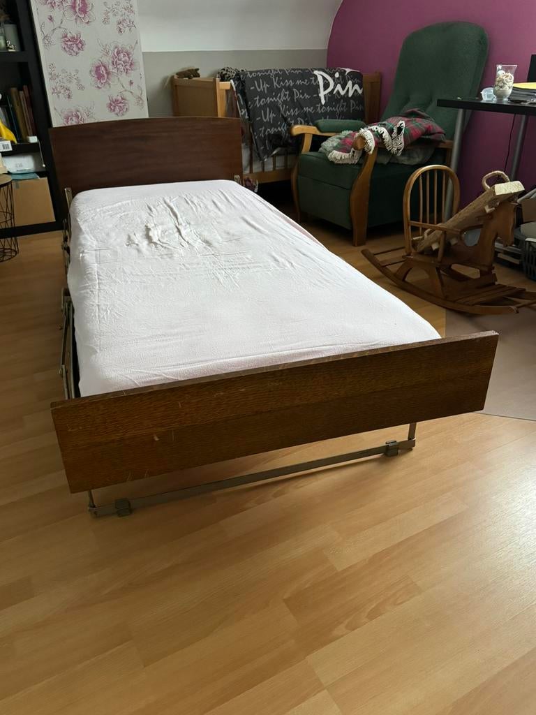 Lit pliable d’appoint, Enlèvement, Utilisé