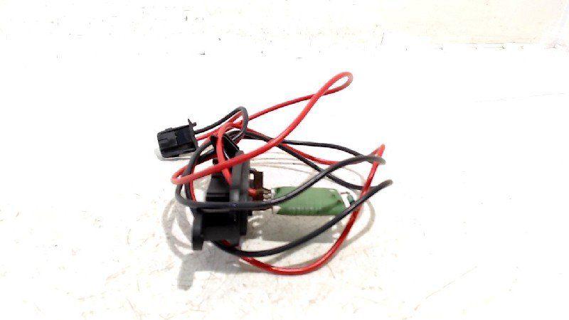 Kachelweerstand Renault Kangoo, Onderdelen@venauto.nl, Van der Ven Autorecycling B.V., Ettenseweg 76, 4706 PB Roosendaal, The Netherlands