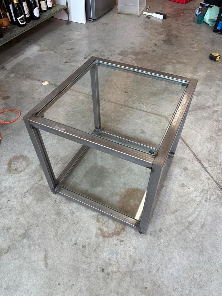 Industrieel metalen rekje met glas, kubus 50x50, Maison & Meubles, Accessoires pour la Maison | Étagères murales & Rayons de bibliothèque