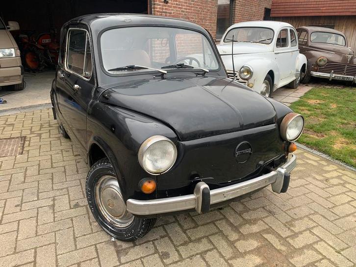2x Zastava oldtimer, Auto-onderdelen, Carrosserie, Fiat, Ophalen