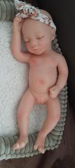 SILICONE BABY MEISJE ( geen reborn), Collections, Poupées, Envoi