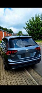 Tiguan allspace moteur 2.0 Tsi 4motion, Autos, Cuir, Argent ou Gris, Euro 6, Noir