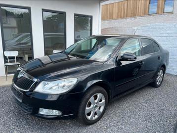 Skoda octavia 1.2 benzine heel goed staat beschikbaar voor biedingen