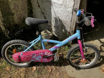 Vélo enfant 6 ans beschikbaar voor biedingen