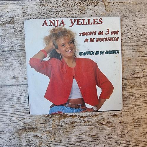 45T Anja Yelles - 's Nachts na 3 uur in de discotheek, CD & DVD, Vinyles Singles, Utilisé, Single, En néerlandais, 7 pouces, Enlèvement ou Envoi