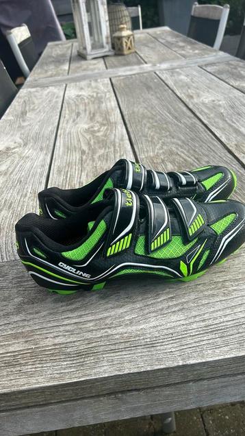 Chaussures VTT tiebao Neuf, pointure 44! beschikbaar voor biedingen