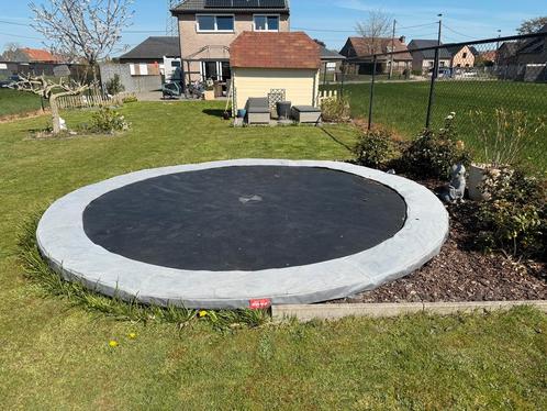 Berg sports favorit inground 430, Kinderen en Baby's, Speelgoed | Buiten | Trampolines, Gebruikt, Ophalen