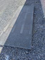 1 geperforeerde staalplaat 300x101x2 mm dik - gaten 10 mm, Doe-het-zelf en Bouw, Ophalen, Nieuw, IJzer