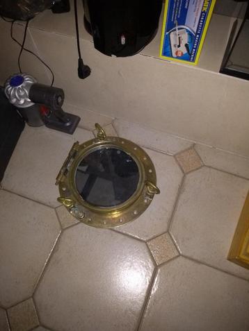 patrijspoort beschikbaar voor biedingen