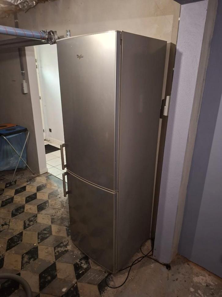 Whirlpool koel-vriescombinatie – goede staat, Elektronische apparatuur, Koelkasten en IJskasten, Gebruikt, Met aparte vriezer
