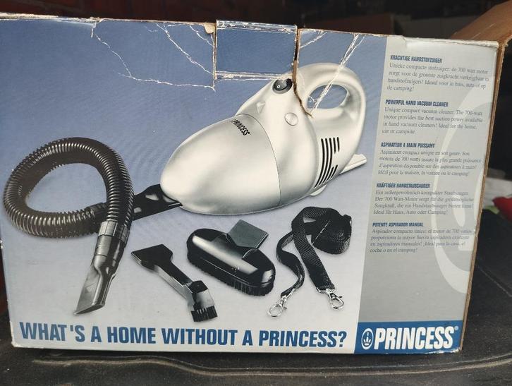 PRINCESS – Handstofzuiger, Elektronische apparatuur, Stofzuigers, Gebruikt, Stofzuiger, Minder dan 1200 watt, Reservoir, Ophalen