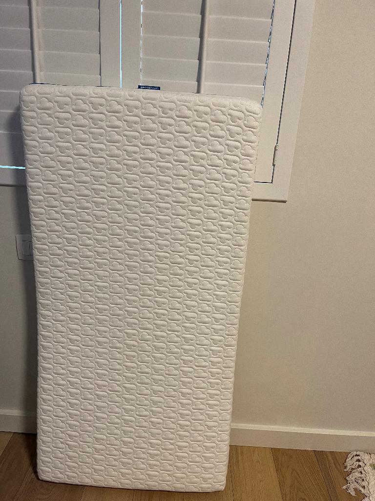 Aerosleep evolution matras en matrasbeschermer, Ophalen, Zo goed als nieuw, Overige maten, Matras