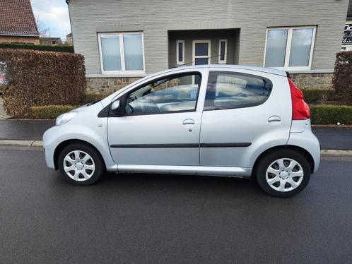 Peugeot 107 1.0ess euro5 clim VC ce da contrôle technique ok, Autos, Peugeot, Entreprise, ABS, Vitres électriques, Essence, Euro 5