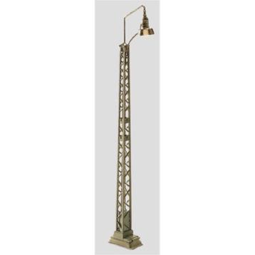 7046 HO - 1 x VAKWERKLICHTMAST/TOWER MAST + LAMP (B2400168) beschikbaar voor biedingen