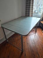 Bureau ikea, Enlèvement, Bureau