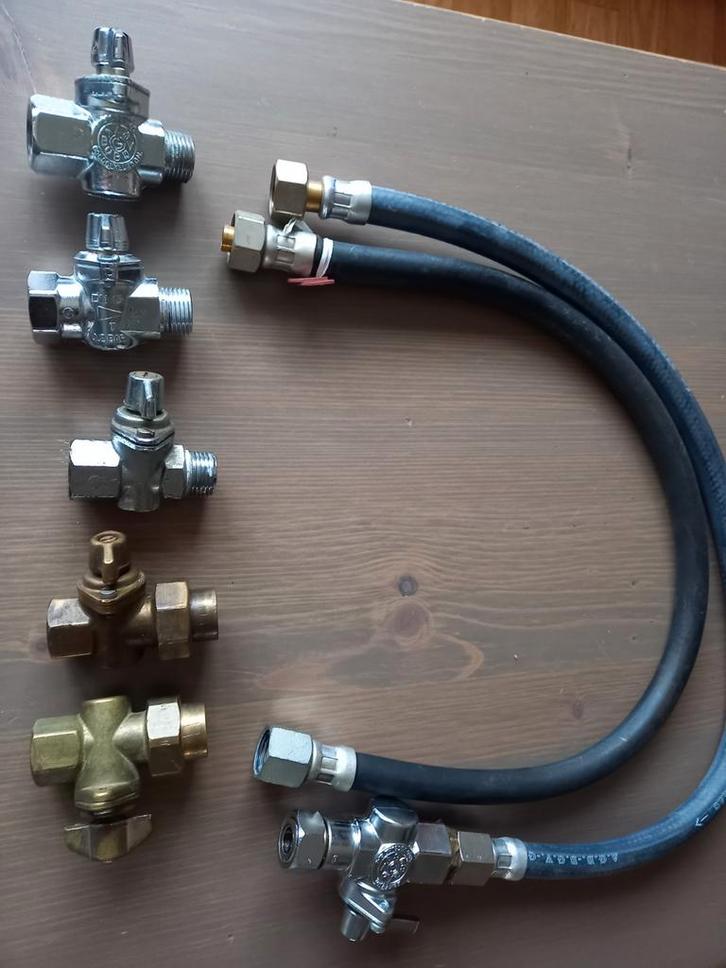 NIEUWE CROME GASKRANEN EN GASDARMEN, Doe-het-zelf en Bouw, Buizen en Afvoer, Nieuw, Ophalen of Verzenden