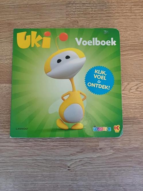 Uki voelboek, Boeken, Kinderboeken | Baby's en Peuters, Gelezen, Ophalen of Verzenden