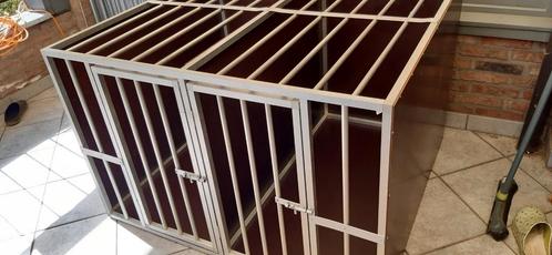 Dubbele hondenbench voor grote honden, Dieren en Toebehoren, Hondenhokken, Zo goed als nieuw, Ophalen
