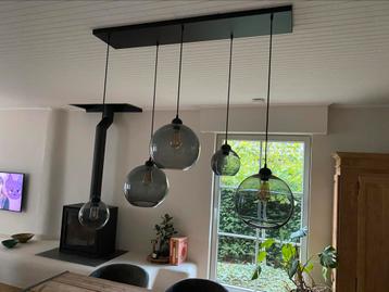 Mooie hanglamp beschikbaar voor biedingen