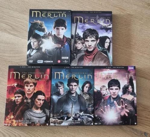 MERLIN Collectie Plus pakket. Nieuwstaat en NLO, CD & DVD, DVD | TV & Séries télévisées, Comme neuf, Science-Fiction et Fantasy