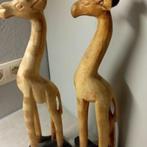 lot de 6 girafe en bois 35 euros  étagère  35 euros, Enlèvement