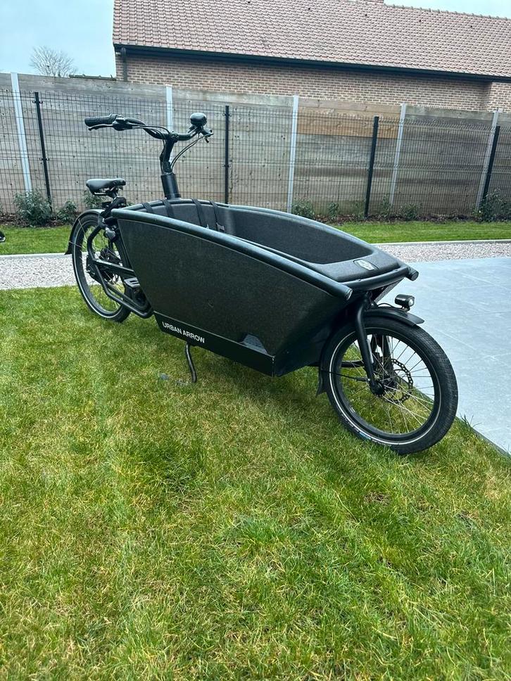 Bakfiets Urban Arrow Family Performance Essential, Fietsen en Brommers, Fietsen | Bakfietsen, Gebruikt, Overige merken, 2 kinderen