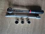 Facom ratel 1/2 + verlengstuk en 3 doppen, Ophalen, Zo goed als nieuw