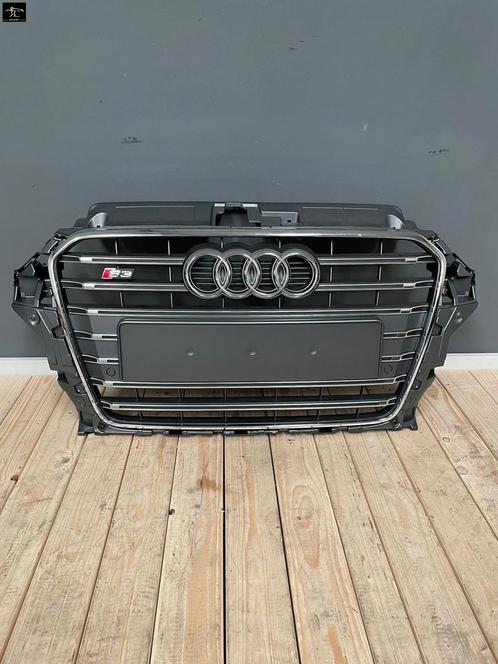 Audi S3 8V grill + 2 PDC nieuw origineel, Auto-onderdelen, Overige Auto-onderdelen, Audi, Gebruikt, Ophalen