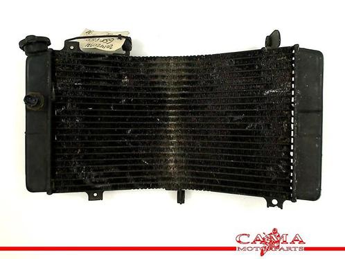 RADIATEUR GSX R 600 1997-2000 SRAD (GSXR 600) (422171-2050), Motoren, Onderdelen | Suzuki, Gebruikt