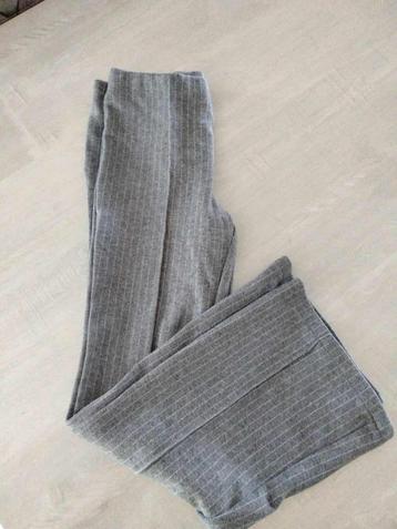 lichtgrijze broek / h & m maat 122 - 128 beschikbaar voor biedingen