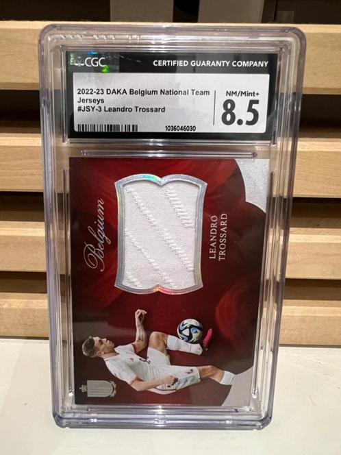 CGC 8.5 graded card - Leandro trossard - Belgium national je, Verzamelen, Sportartikelen en Voetbal, Zo goed als nieuw, Spelerskaart