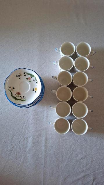12 tasses à café « Oiseaux de Paradis » avec soucoupe Gien F, Enlèvement ou Envoi