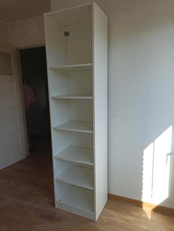 kast, rekje beschikbaar voor biedingen