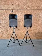 Paire enceintes amplifiées mackie th 15 A, Audio, Tv en Foto, Luidsprekerboxen, Ophalen, Zo goed als nieuw