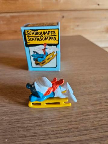 Supersmurfslee met doos  beschikbaar voor biedingen