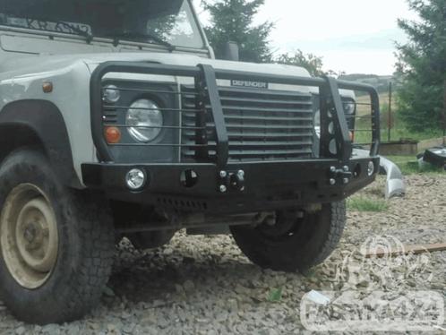 F4X4 Lierbumper Land Rover Defender 110 met bull bar A/C, Auto-onderdelen, Overige Auto-onderdelen, Land Rover, Nieuw, Verzenden