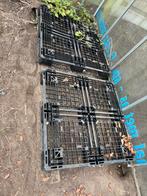 2 plastieke palletten., Doe-het-zelf en Bouw, Kratten en Dozen, Ophalen, Zo goed als nieuw