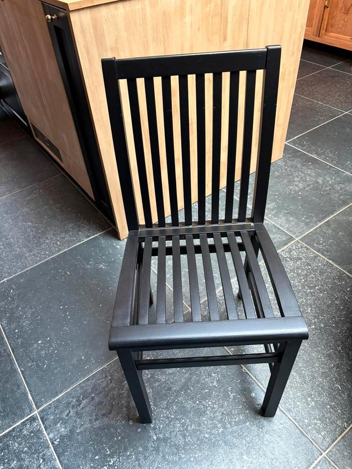 8 zelfgeschilderde zwarte stoelen te koop, Tuin en Terras, Tuinstoelen, Gebruikt, Ophalen