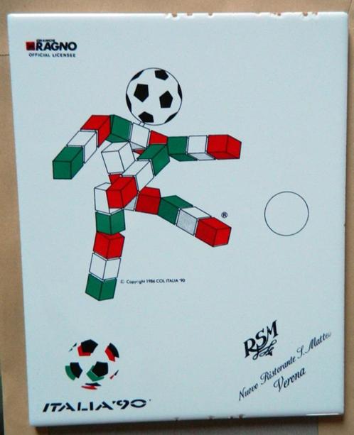 Italië 90, Verzamelen, Sportartikelen en Voetbal, Zo goed als nieuw, Overige typen, Verzenden
