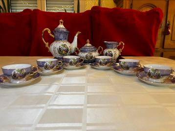 Vintage koffieservies  beschikbaar voor biedingen