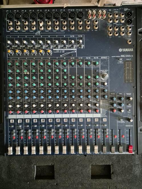 Yamaha MG166cx, Musique & Instruments, Tables de mixage, Comme neuf, 10 à 20 canaux, Entrée micro, Enlèvement