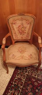 Oude-vintage stoel, Antiek en Kunst, Antiek | Meubels | Stoelen en Sofa's, Ophalen