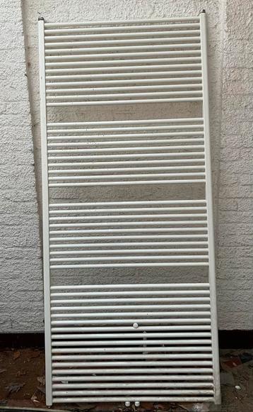 Radiateur sèche-serviettes, Enlèvement, Comme neuf