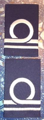 2 grades d'Adjudant- Chef de la Force Aérienne ., Emblème ou Badge, Armée de l'air, Enlèvement ou Envoi