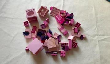 LEGO Allerlei kleurig beschikbaar voor biedingen